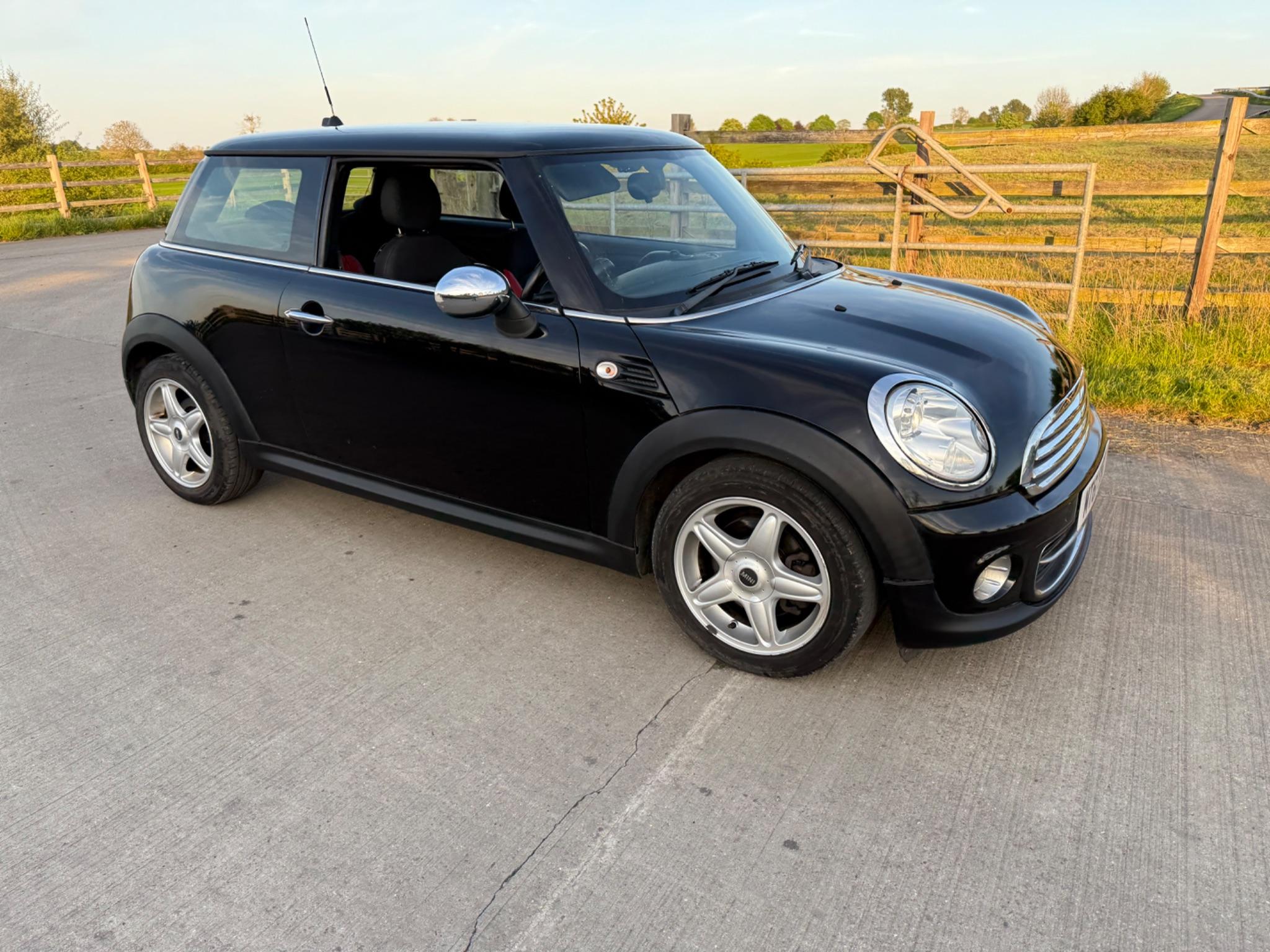 MINI Hatch 1.6 Cooper Euro 5 (s/s) 3dr — photo 44 of 78